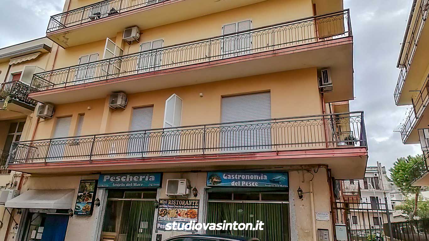 Condominio Via degli Orti 22: Amministratore Studio Vasinton di Diego Vasinton Condominio Via degli Orti 22: Amministratore Studio Vasinton di Diego Vasinton